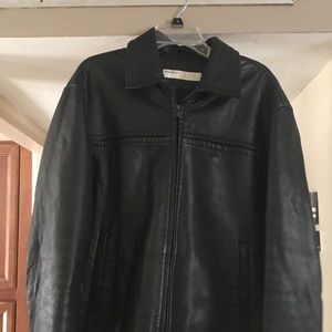 Men's Large Perry Ellis leather bomber jacket